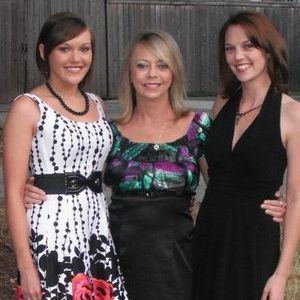 Meet your Posher, Leigh ann
